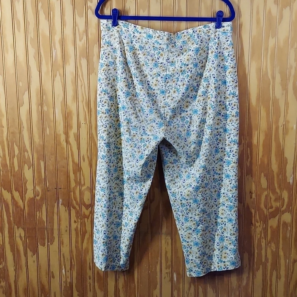 Indulgence vintage floral stretch